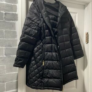 Michael Kors packable down fill jacket￼
